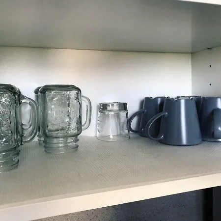 Shiraz Trio Lägenhet *