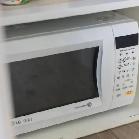 Shiraz Trio 아파트 *